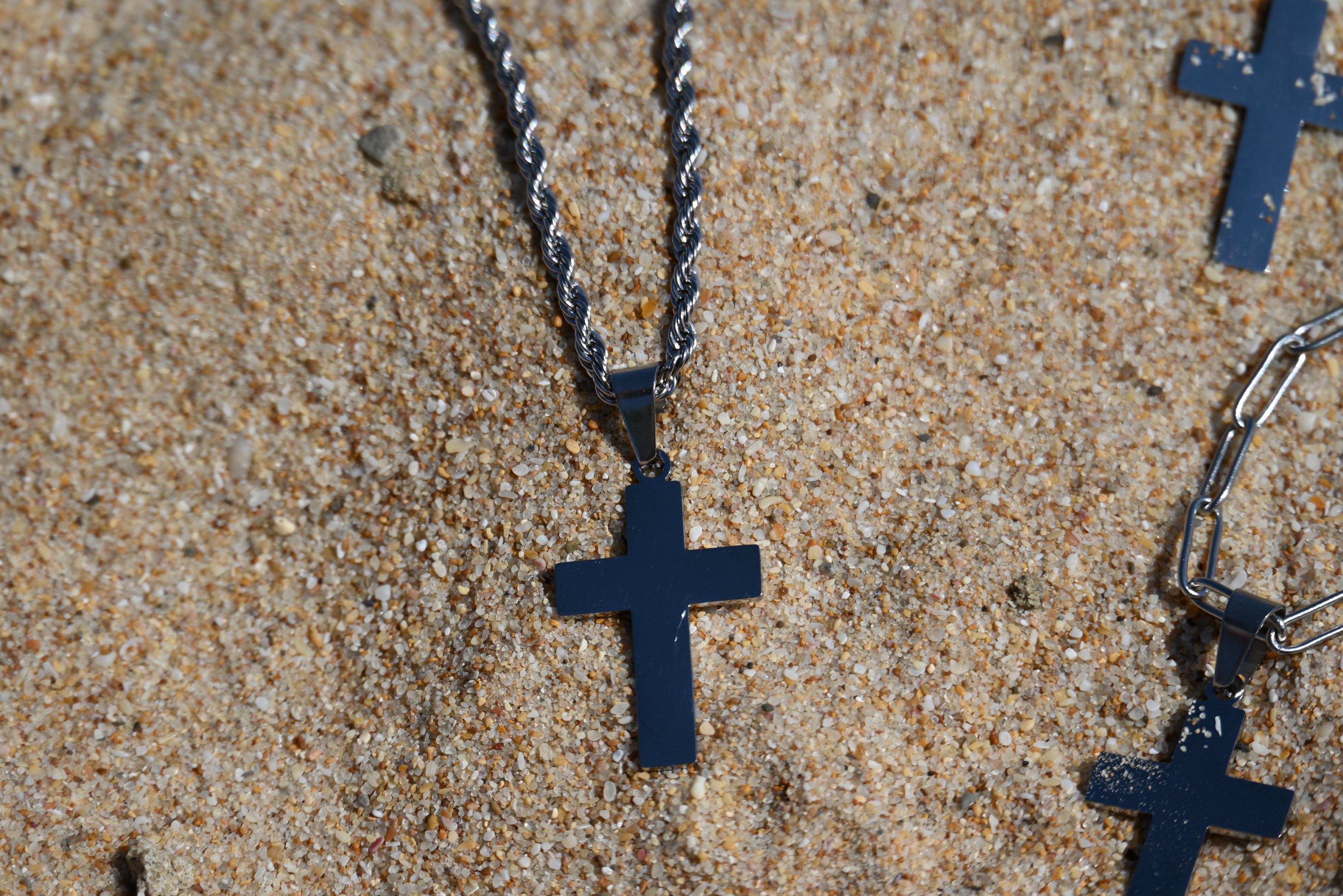 Cadena con Cruz