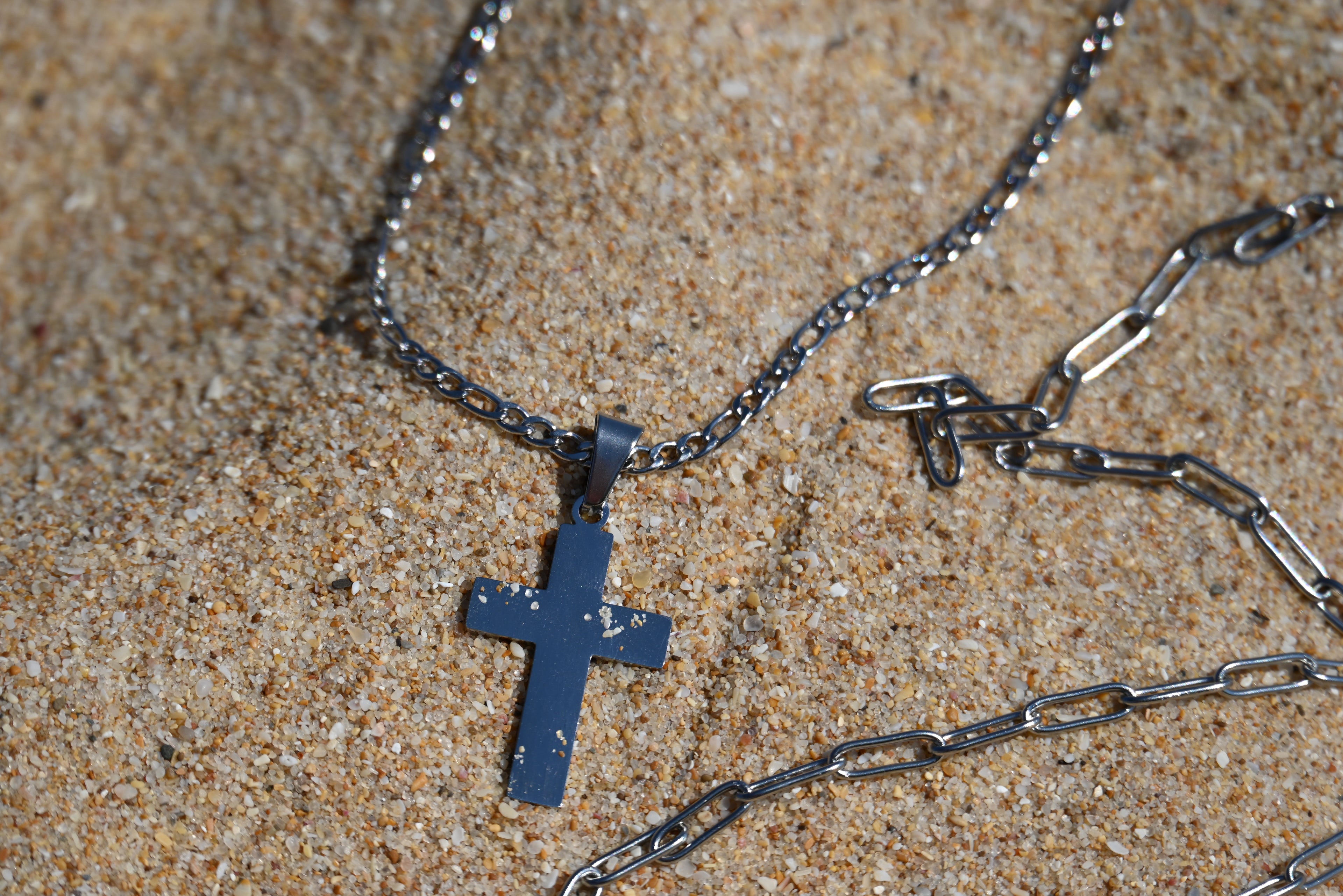Cadena con Cruz